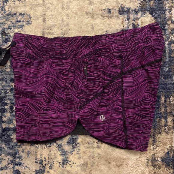 Lululemon Double Time Short - Picture 3 of 12